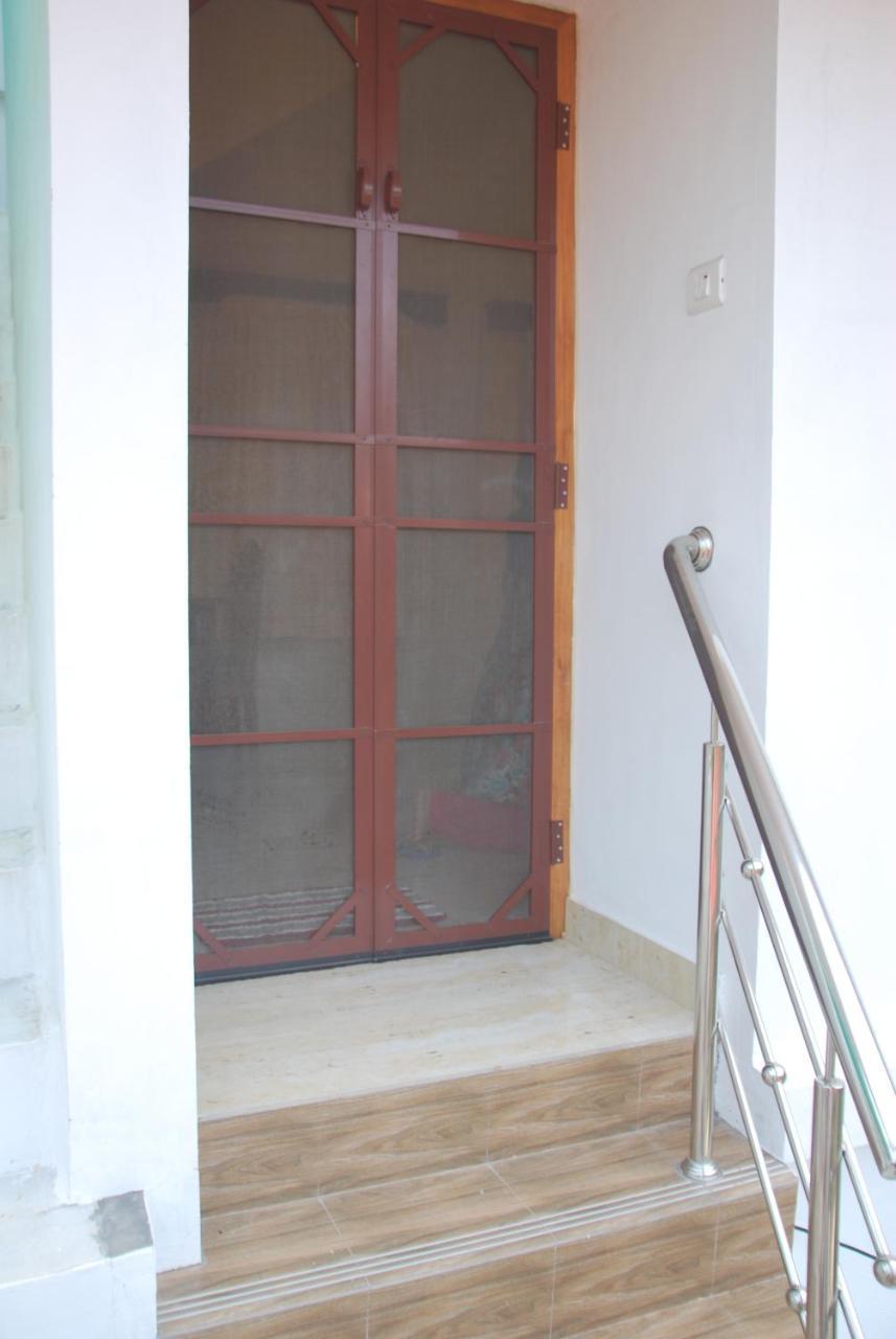 Casa Feliz Bed and Breakfast Fort Kochi Exteriör bild